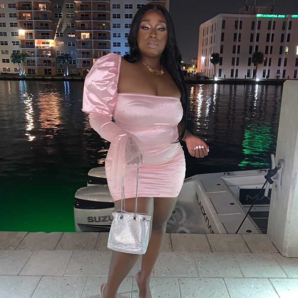 One shoulder pink birthday dress